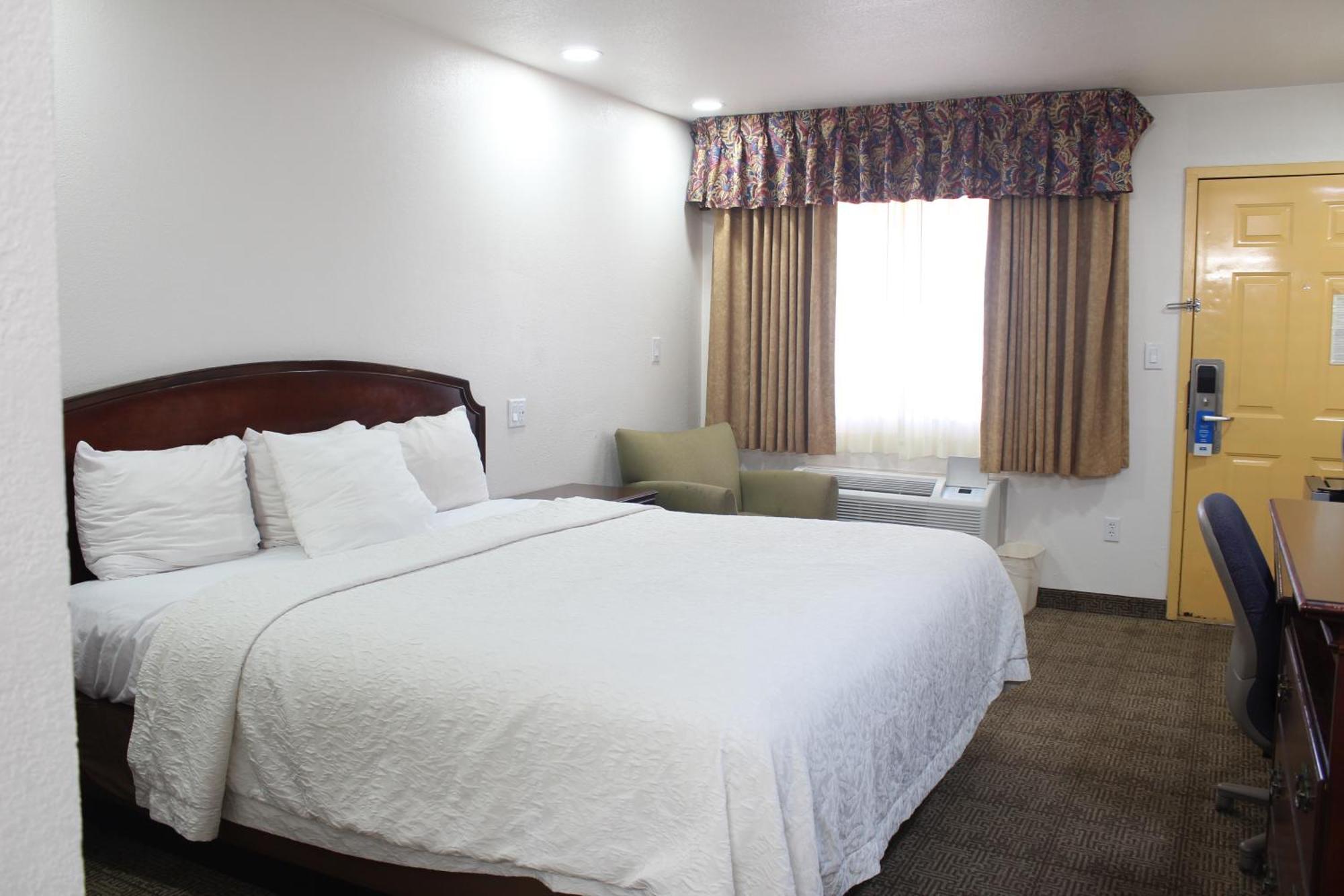 Rodeway Inn Тукумкері Екстер'єр фото