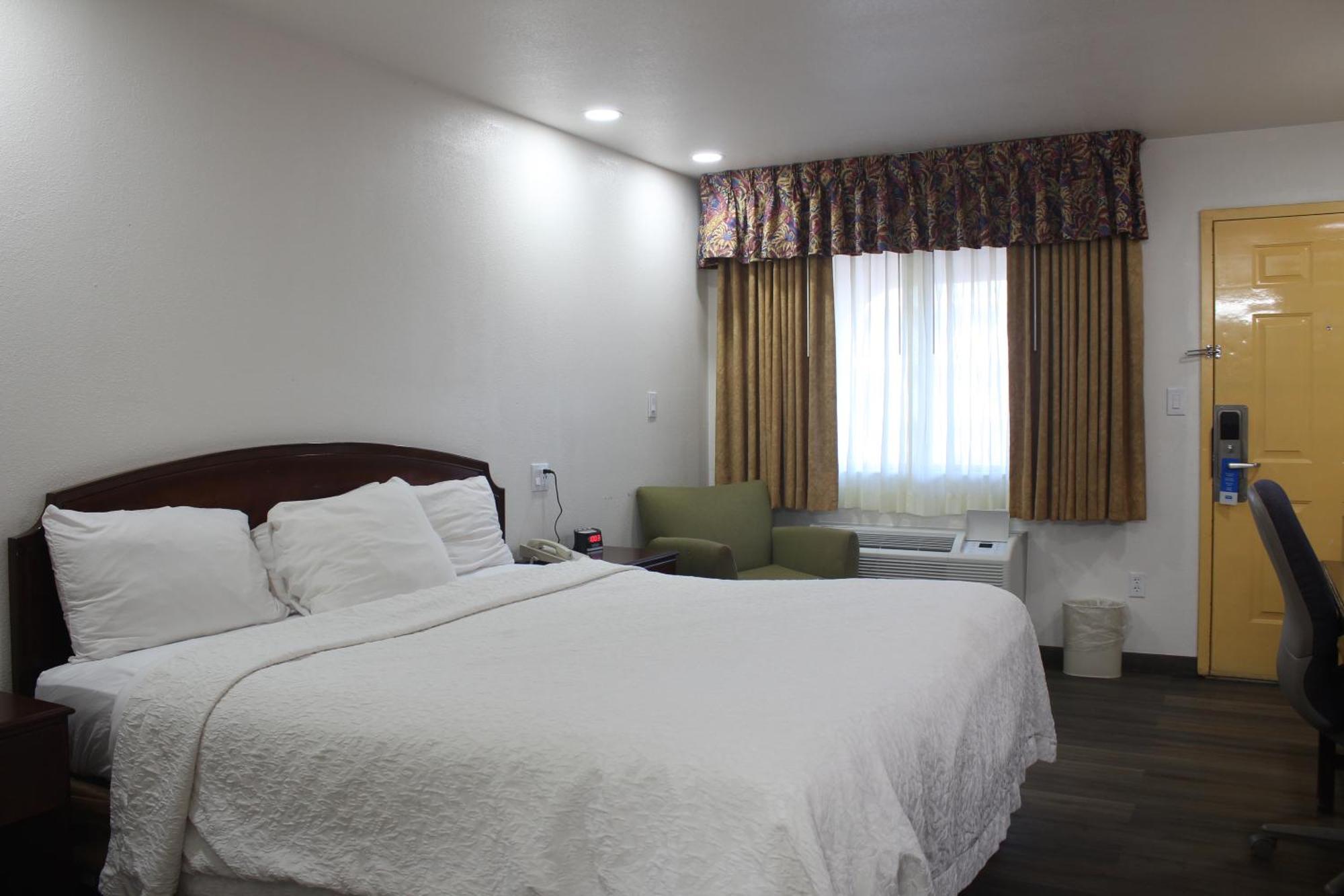 Rodeway Inn Тукумкері Екстер'єр фото