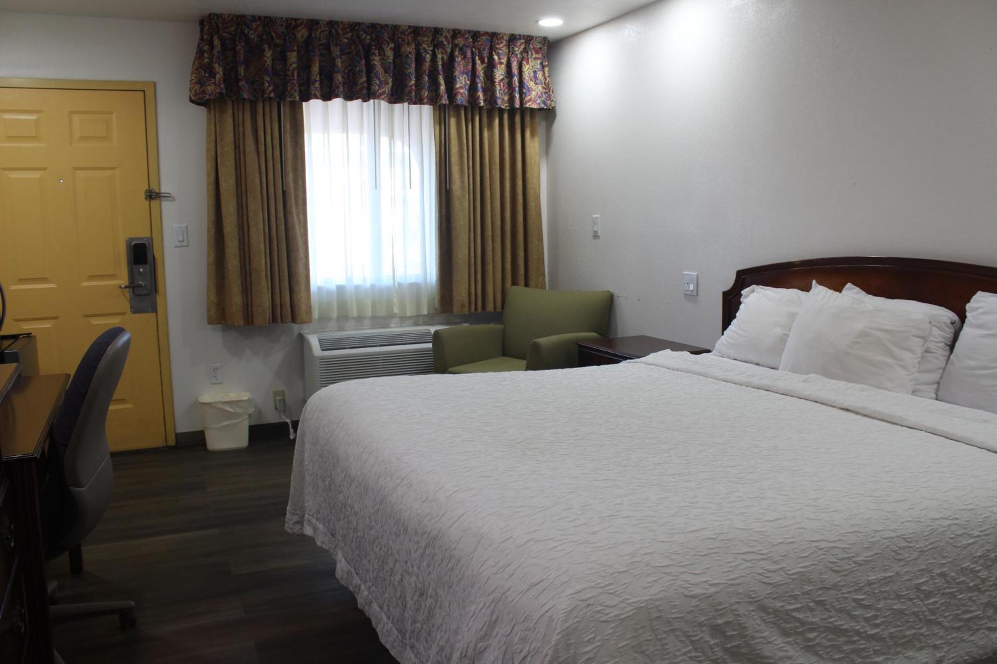 Rodeway Inn Тукумкері Екстер'єр фото