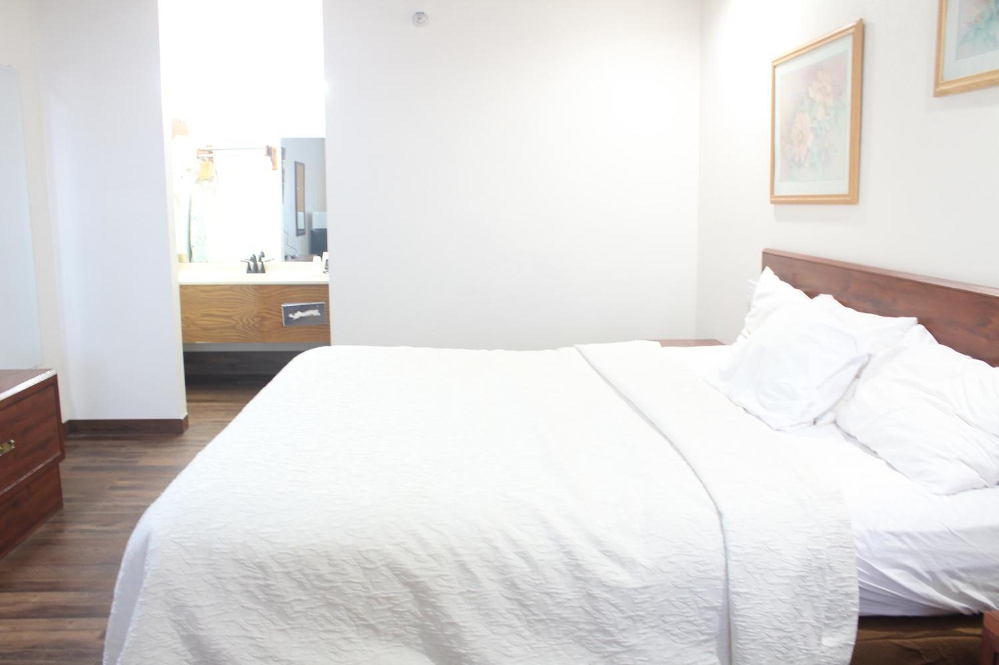 Rodeway Inn Тукумкері Екстер'єр фото